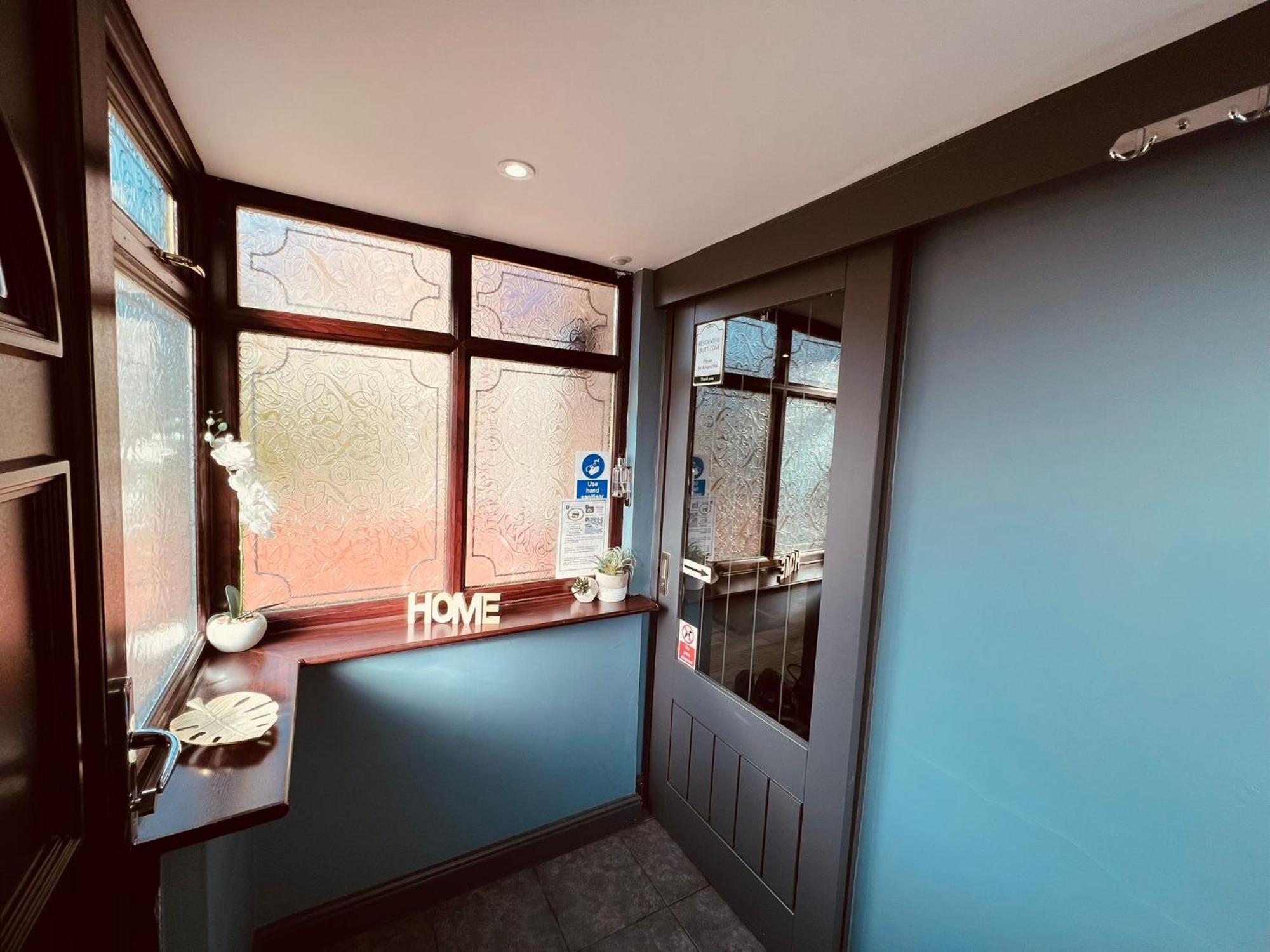 Modern Suites -5 Bedroom House- With Free Parking Birmingham City Extérieur photo