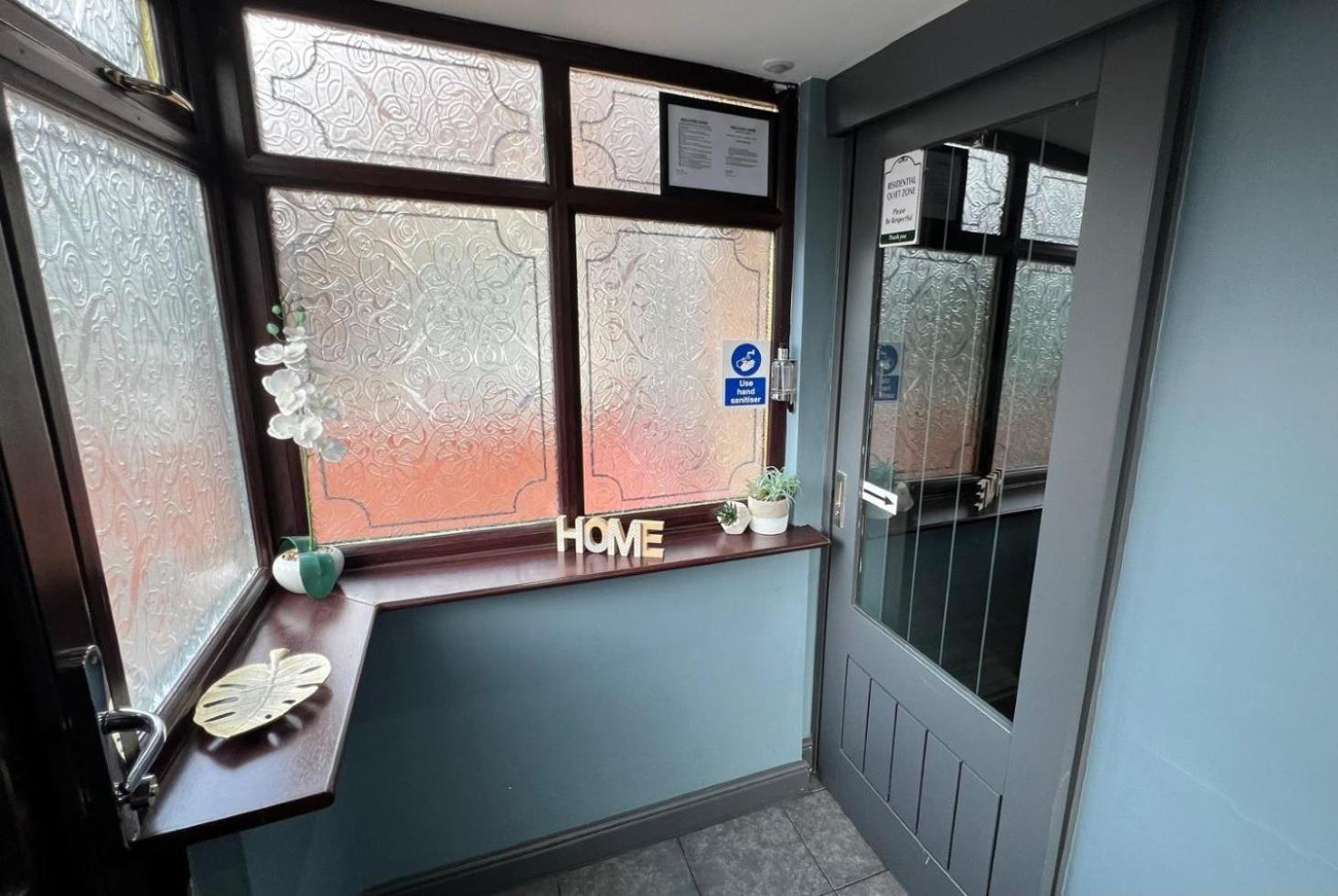 Modern Suites -5 Bedroom House- With Free Parking Birmingham City Extérieur photo